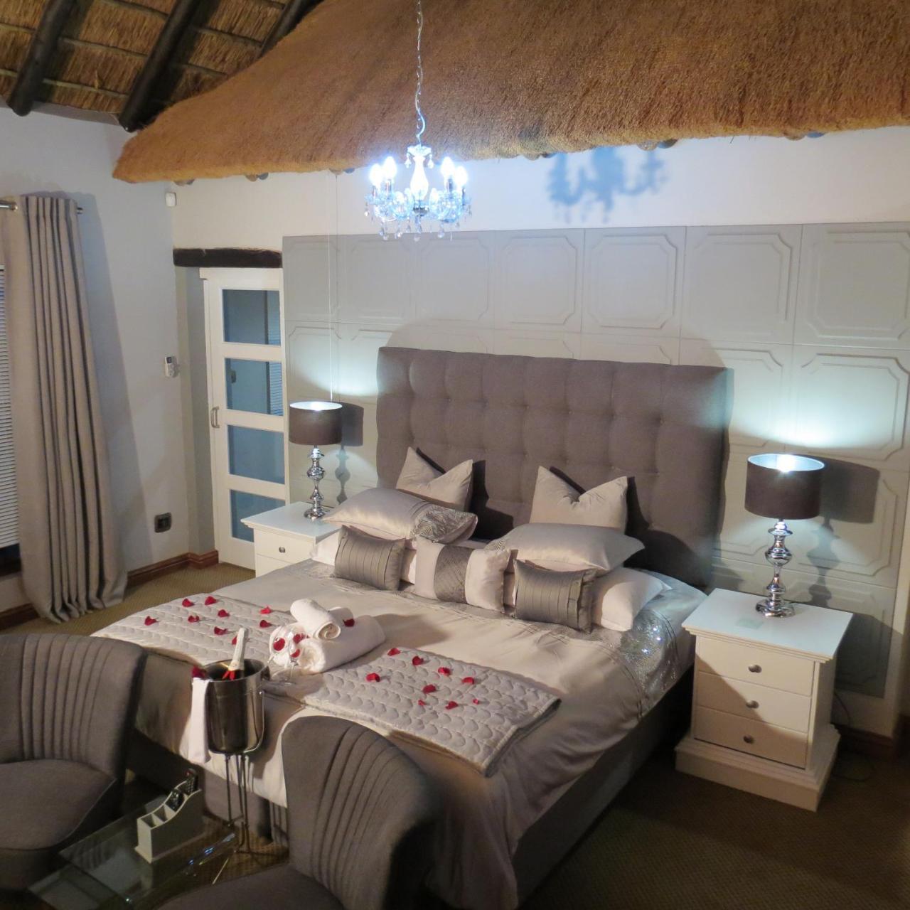 Galagos Lodge ฮาร์ทบีสบูร์ท ภายนอก รูปภาพ