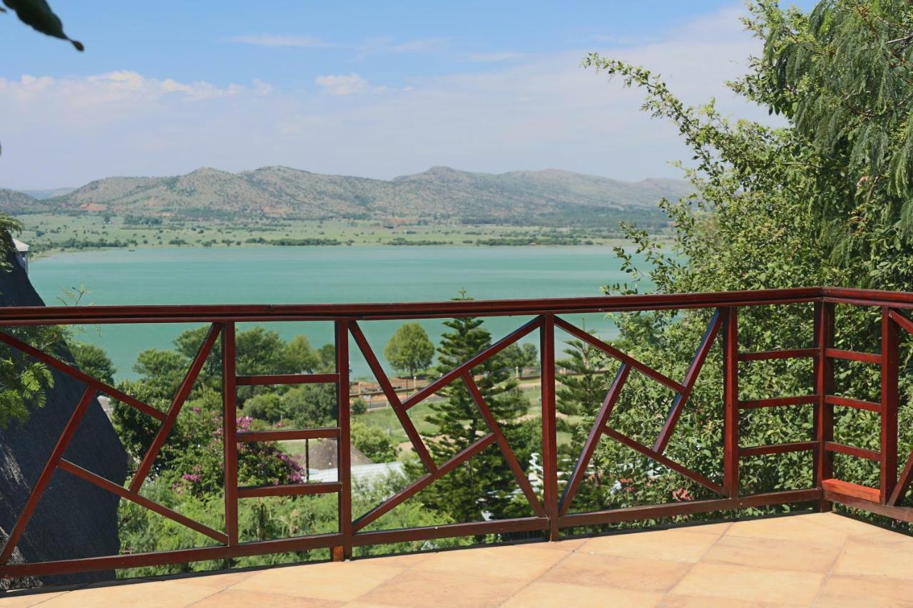 Galagos Lodge ฮาร์ทบีสบูร์ท ภายนอก รูปภาพ